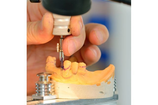 歯科技工士イメージ